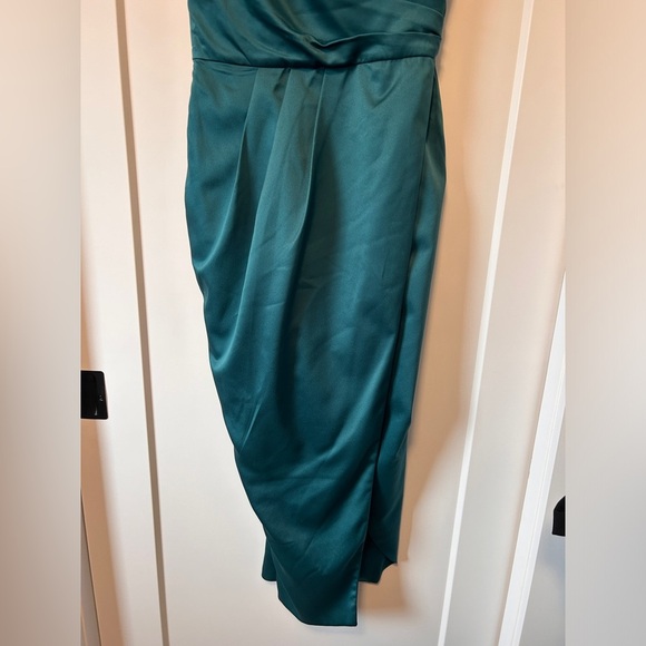 NWT Lavish Alice Wrap Midi Dress - Picture 4 of 6